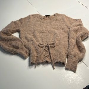 NWT crop sweater size medium